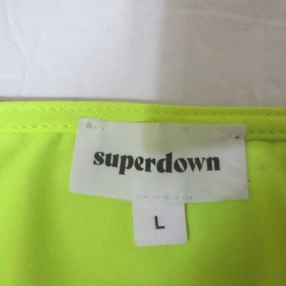 Superdown Green & Yellow Moriah Contrast Mesh Crop Top - Picture 6 of 8